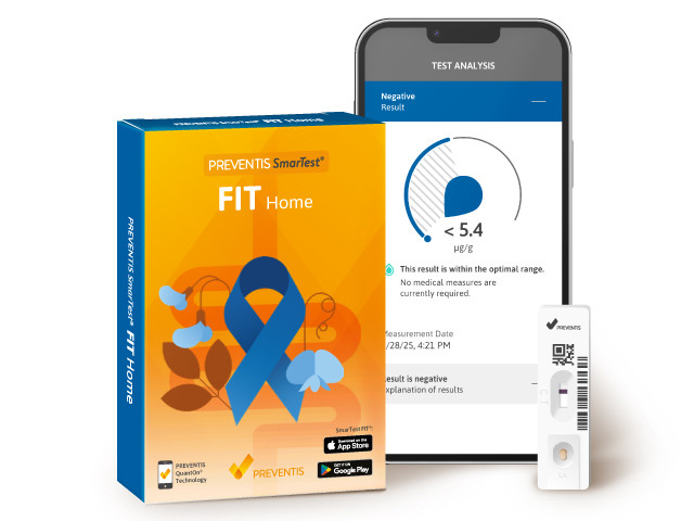 Packaging for the SmarTest FIT Home self-test for colorectal cancer screening; next to it, a smartphone with the test result on the screen and a rapid test cassette.